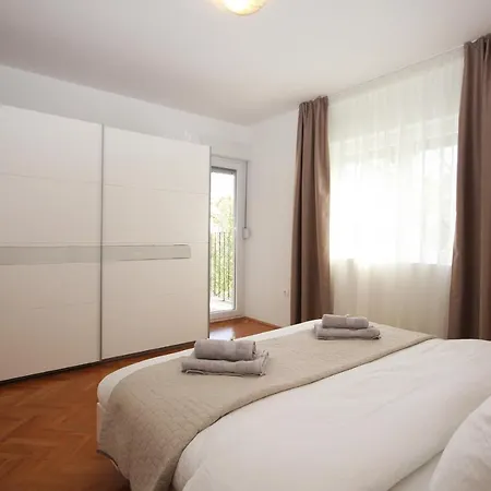 Apartment Nonno Pula
